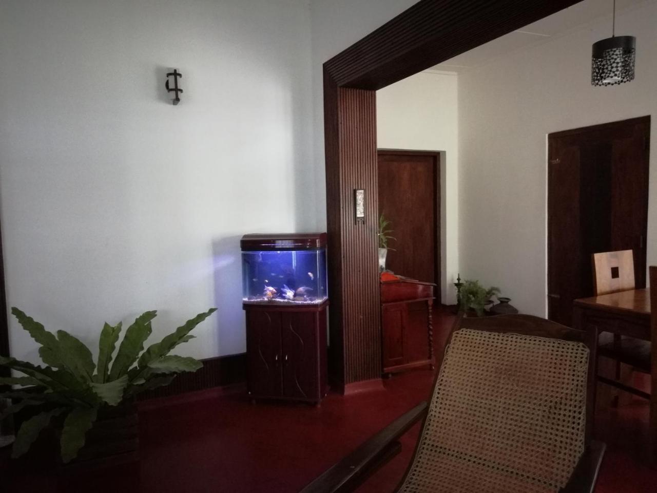 Mahaweli Shades Hotell Kandy Exteriör bild